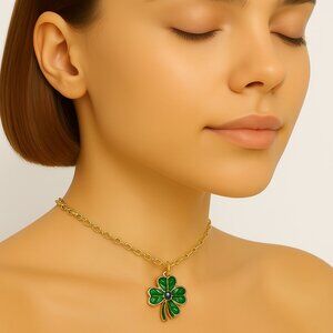 Gold Tone Green Enamel Four Leaf Clover Necklace Lucky Charm Pendant Jewelry 18"